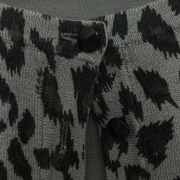 Leopard Print Cardigan - Picture 3 of 3